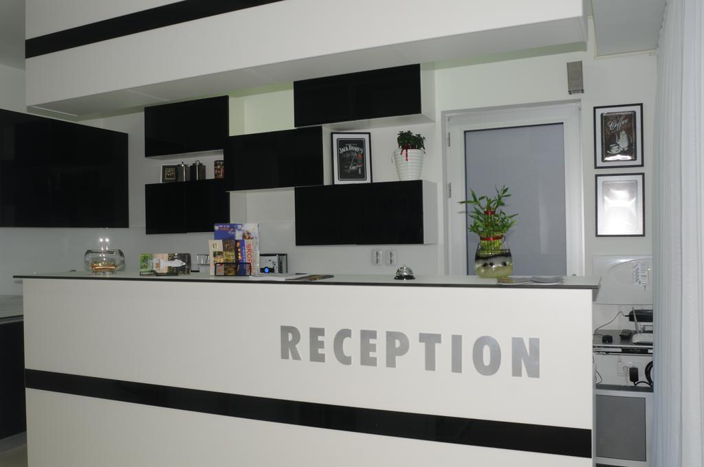 City Boutique Rooms Skopje Exterior photo